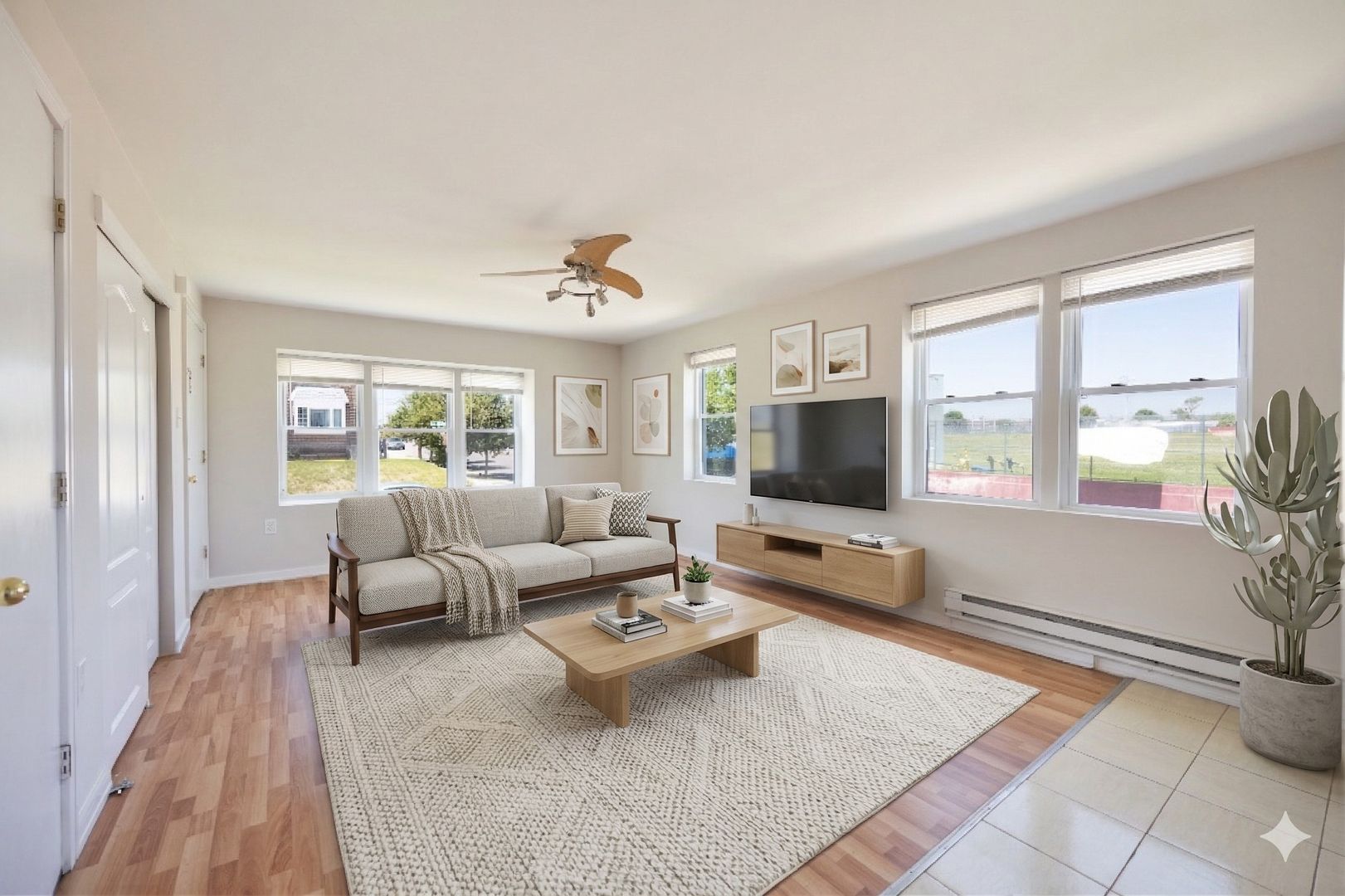 Philadelphia Apartment: 1554 Beverly Rd