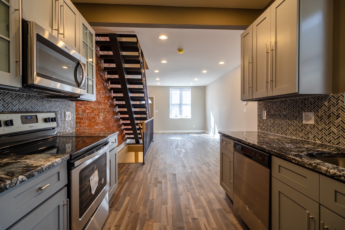 Philadelphia House: 2515 Ingersoll St