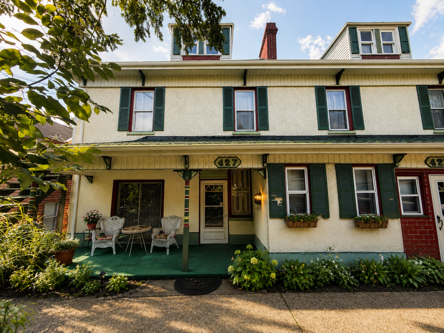 Morgantown Apartment: 425 Richwood Avenue