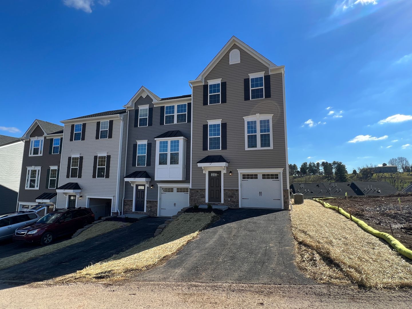 Morgantown Apartment: 67 Hewstone Court