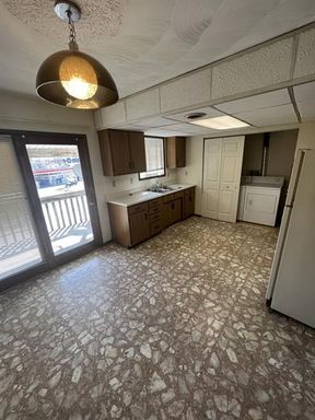 2 Bed 1 Bath Rental at Powers Court - 12, Westover, WV – photo 1