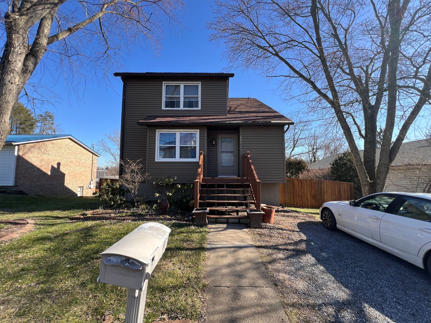 Morgantown House: 116 Ridgeley Road