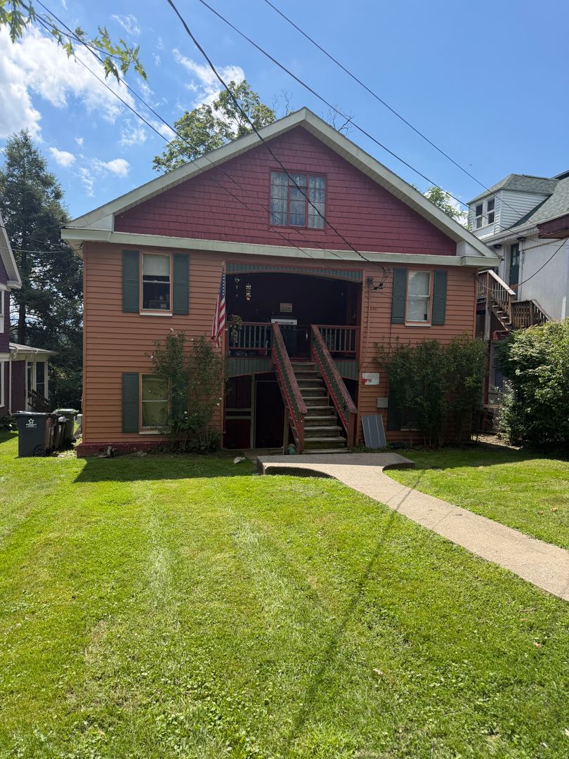 Morgantown Apartment: 429 Richwood Avenue