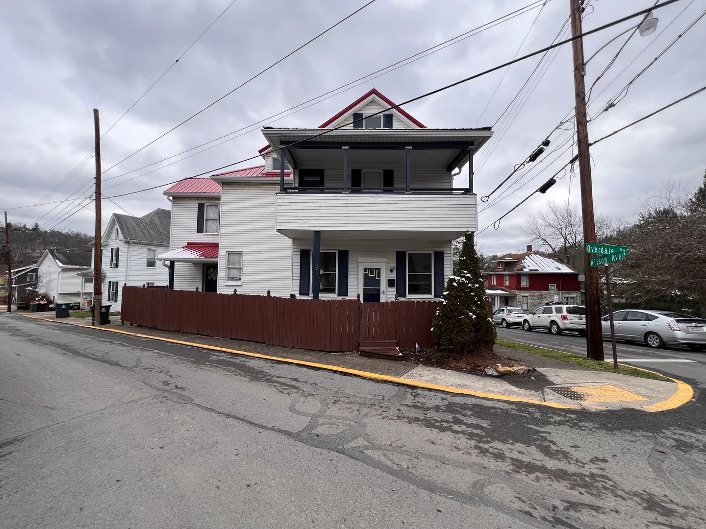 Morgantown Apartment: 391 Overdale Street