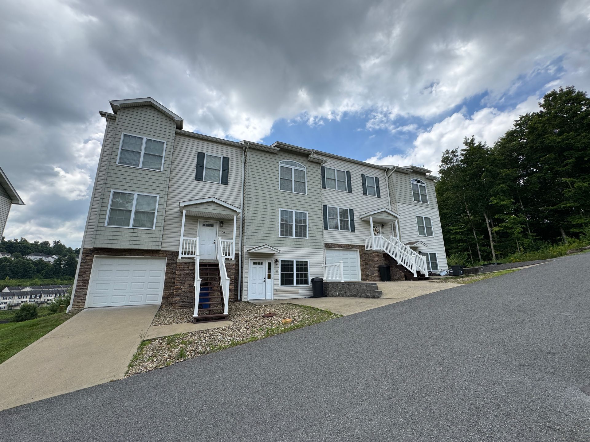 Morgantown Apartment: 111 Butler Drive