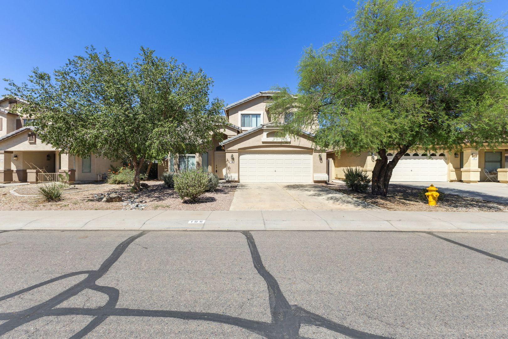 San Tan Valley House: 106 W Holstein Trl