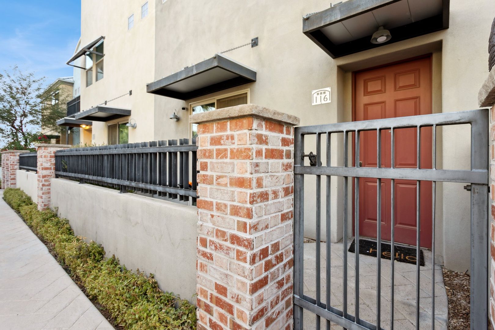 Mesa House: 1406 W Main St #116