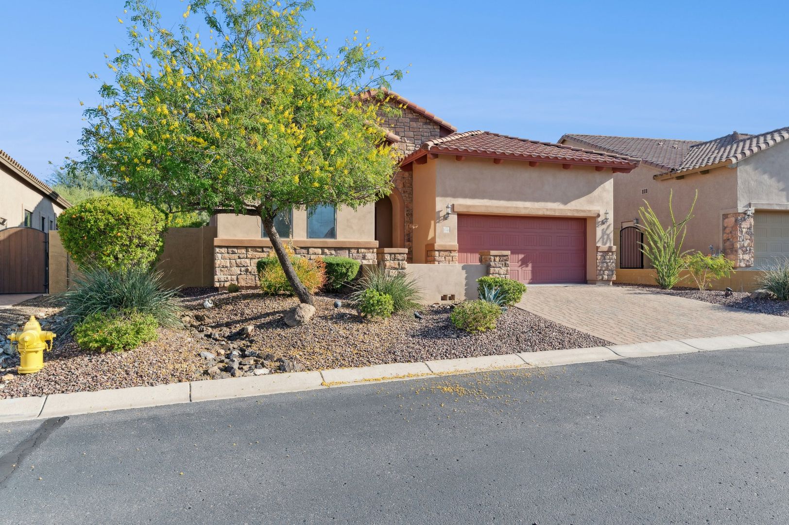 Mesa House: 8348 E Indigo St