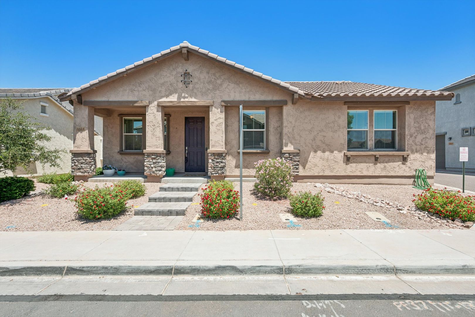 Mesa House: 5654 E Butte St
