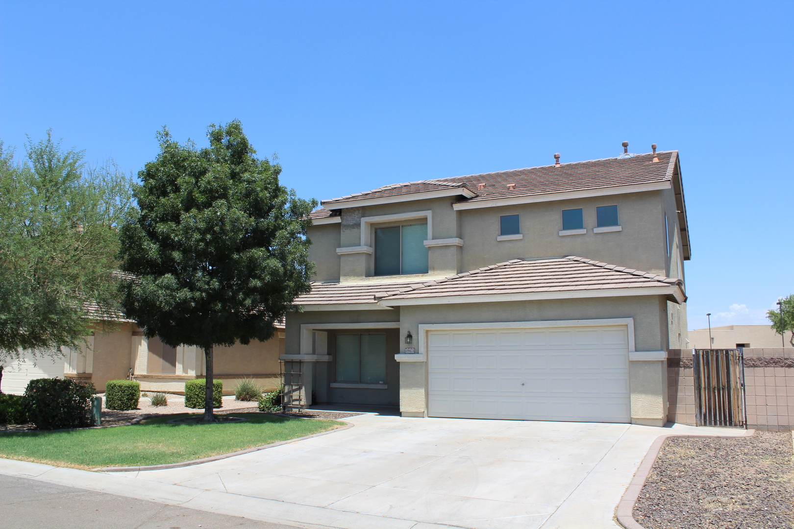 San Tan Valley House: 39471 N Carolina Ave