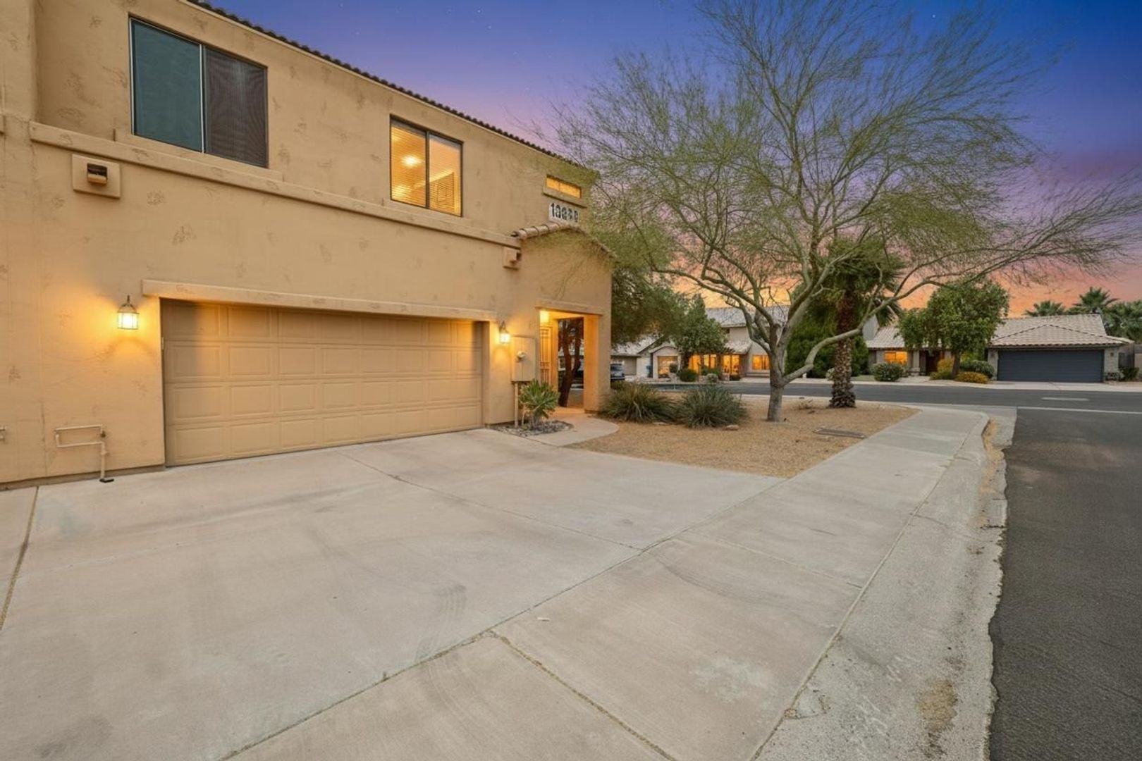 Phoenix House: 13636 N 21st Pl Unit 1
