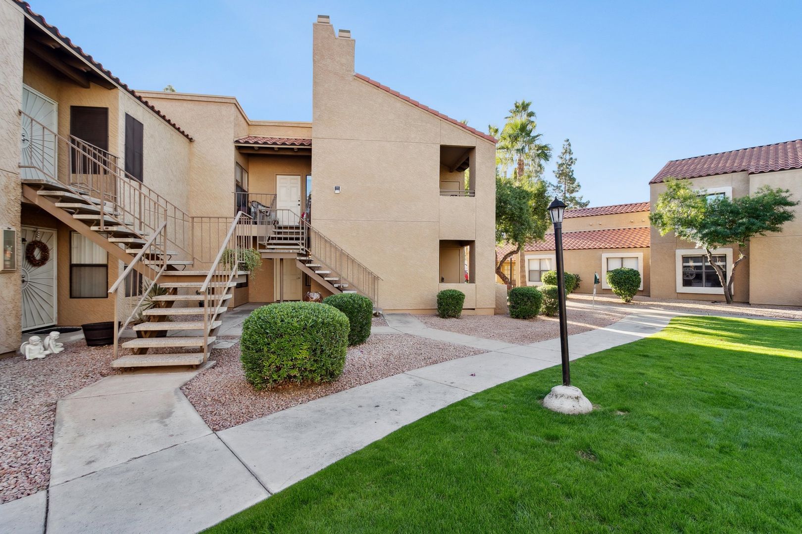 Scottsdale House: 8787 E Mountain View Rd