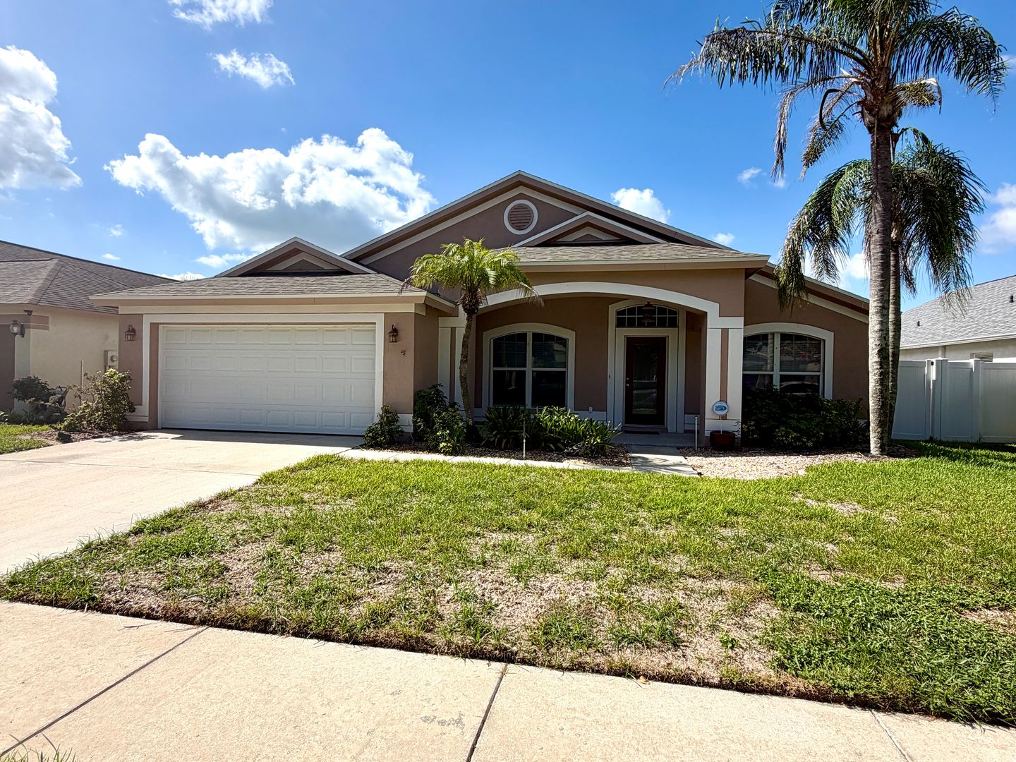 Valrico House: 2617 Allwood Avenue