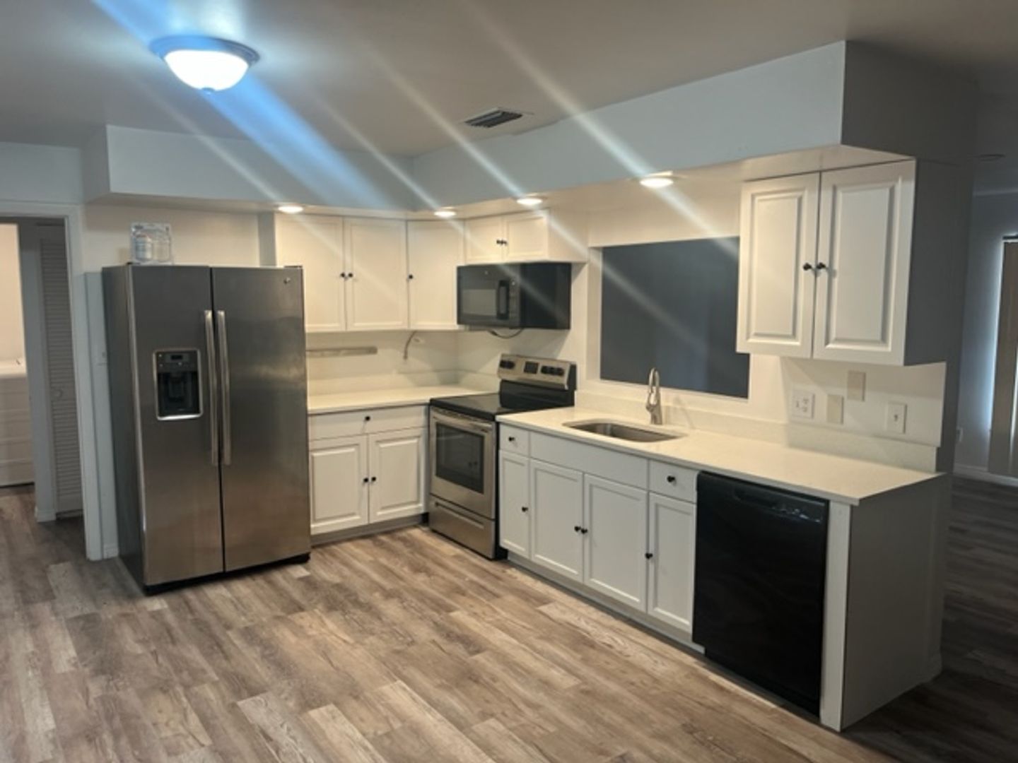 Apollo Beach Apartment: 1037 Apollo Beach Blvd