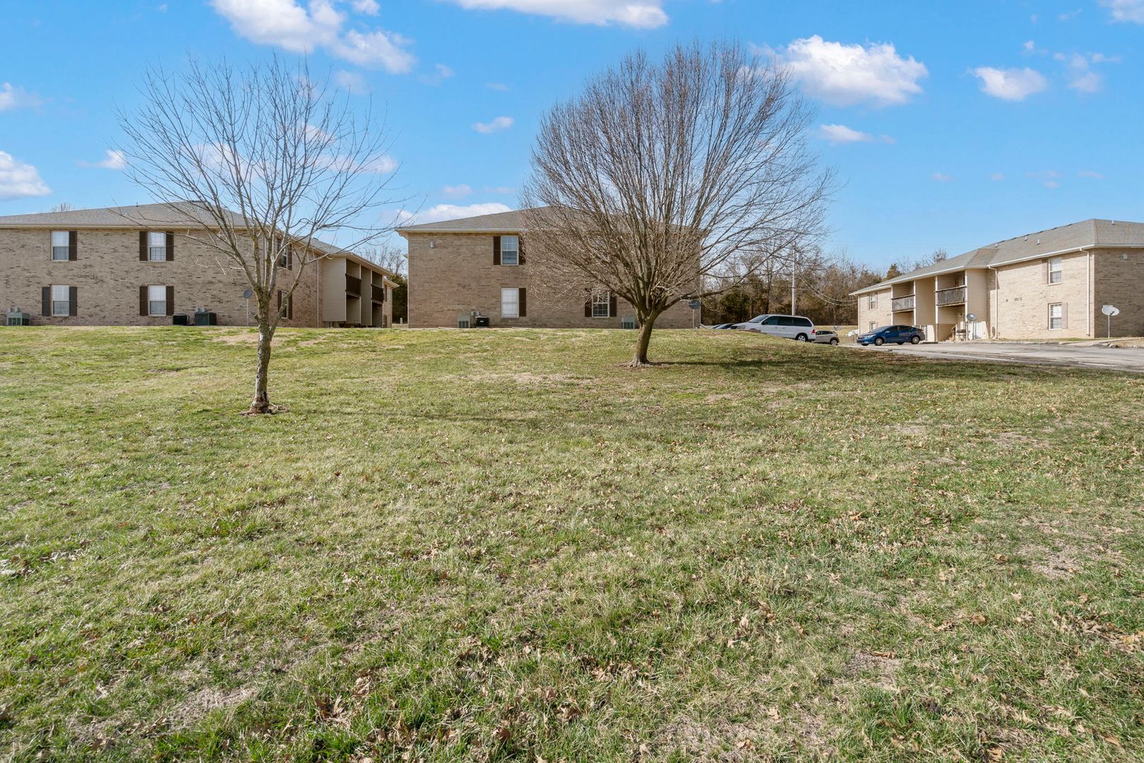 Ozark South Apartments 2 of 12