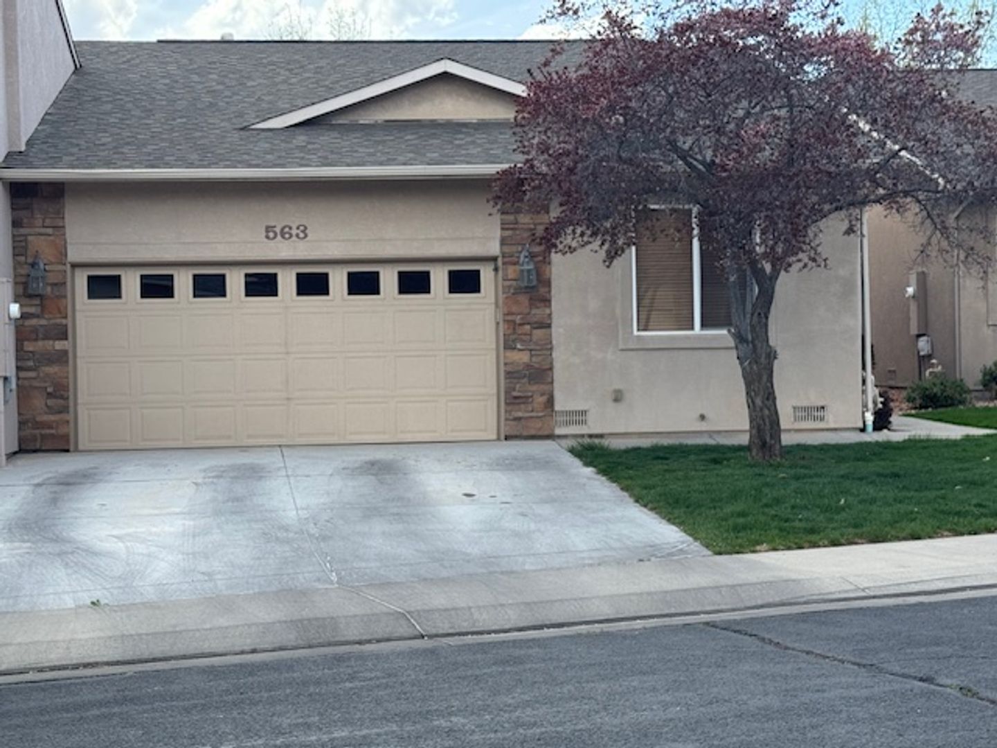 Grand Junction House: 563 Garden Grove Ct