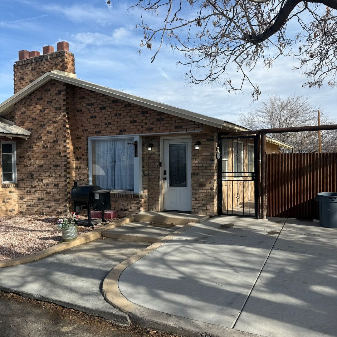 Grand Junction House: 2888 Highway 50