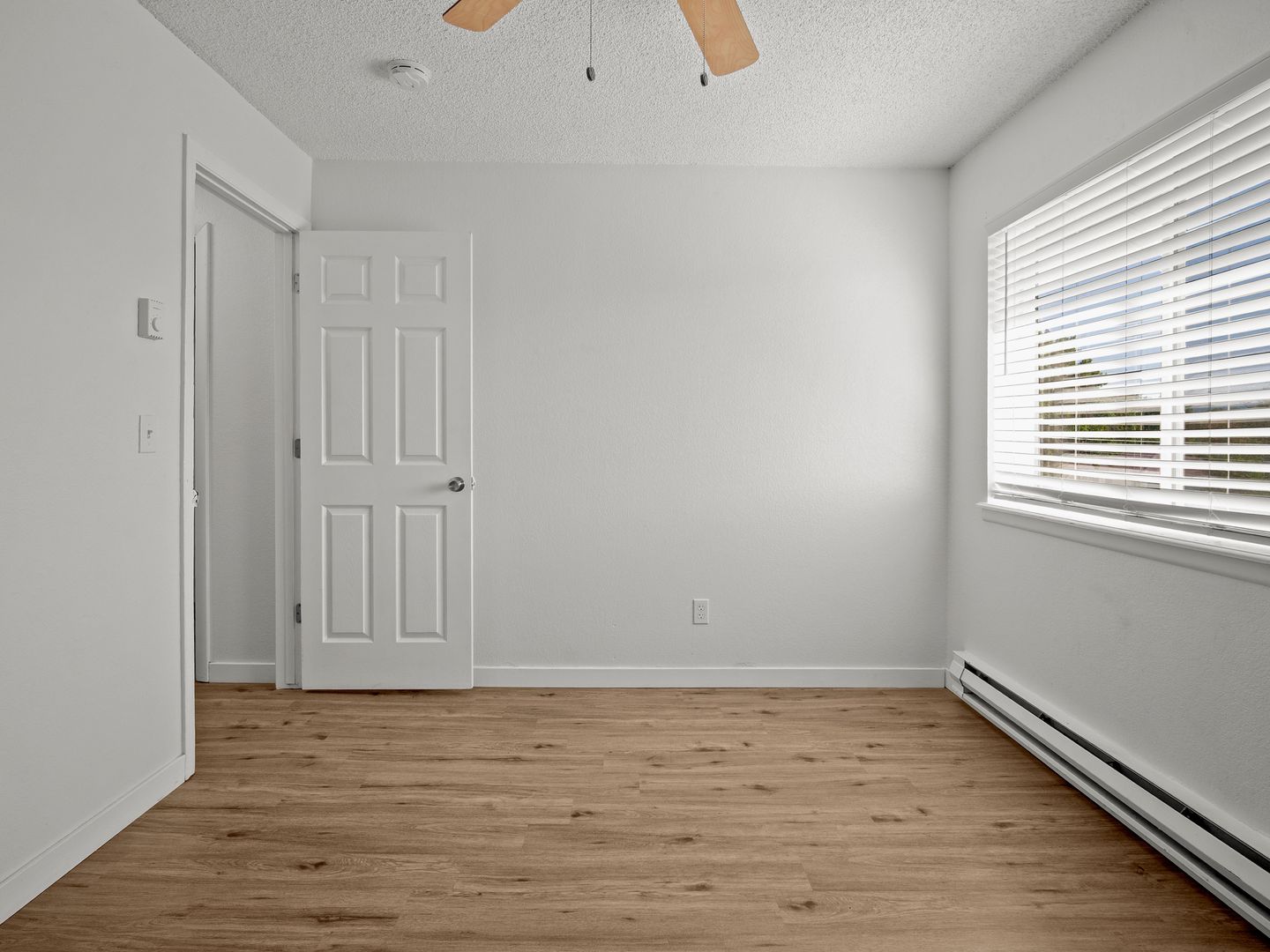 Spacious and Bright 2-Bedroom, Pet Friendly Apartment- Prime Location! 12 of 12