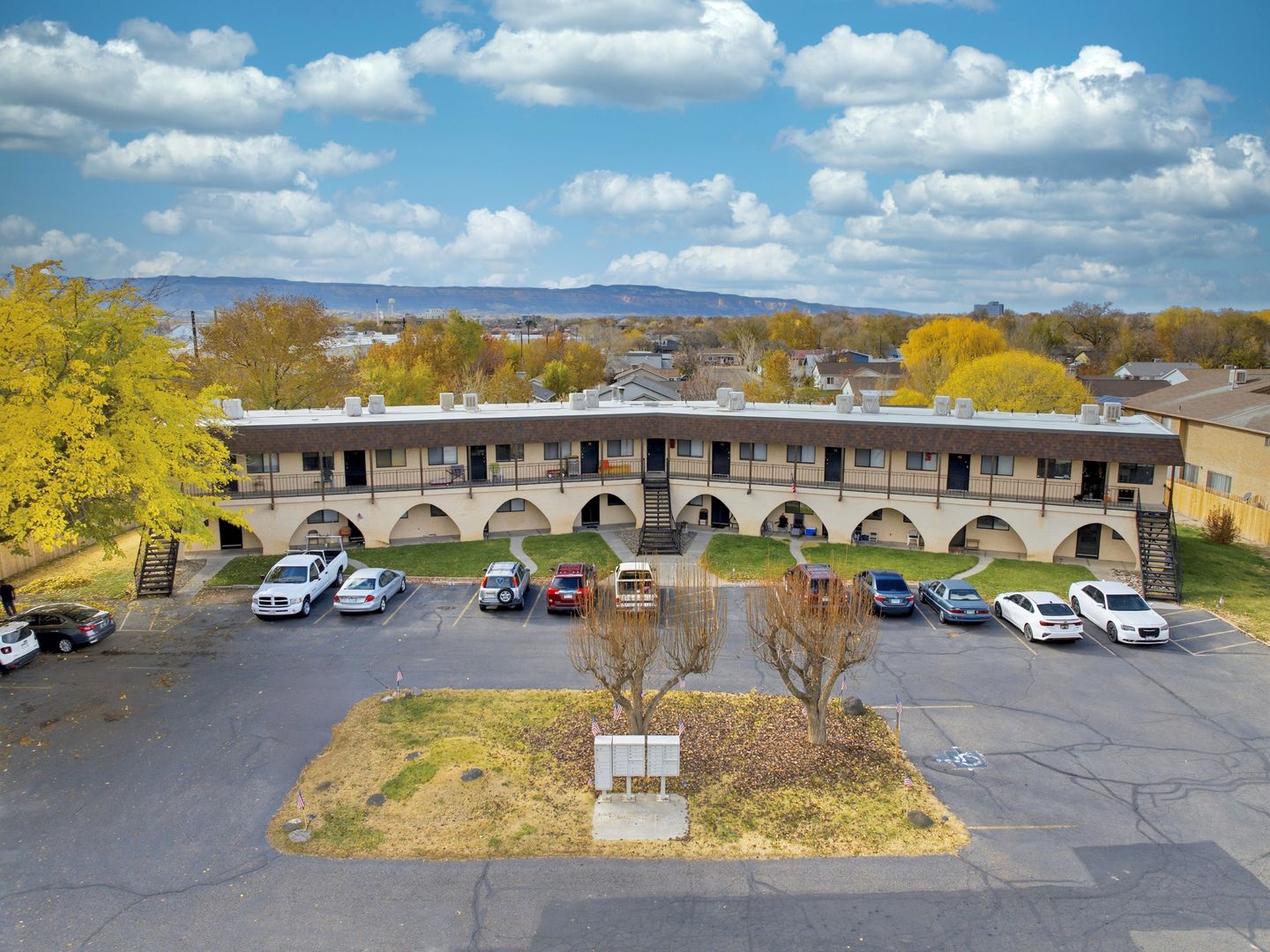 Grand Junction Apartment: 515 28 ½ Road Unit 17