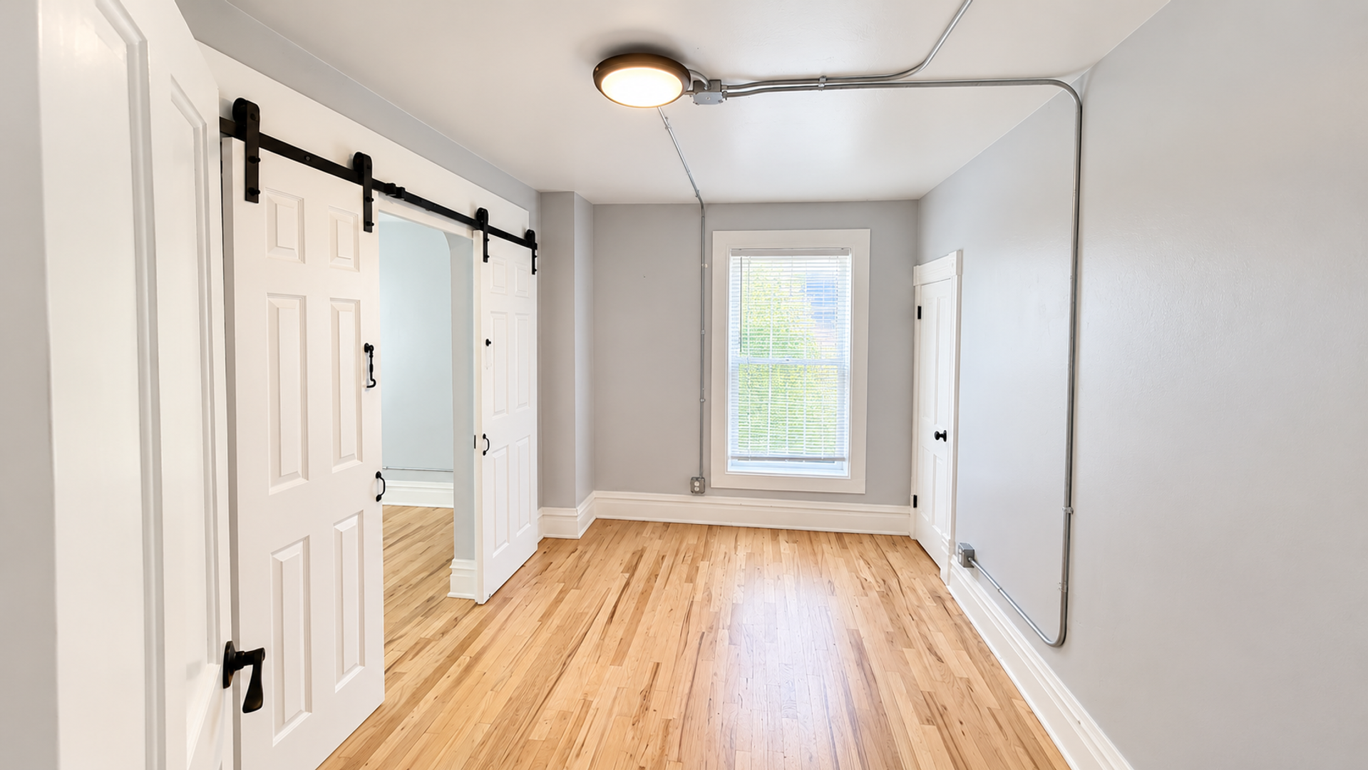 First Month Free! Unique Historic Downtown 3 Bedroom Apartment – All Utilities Included 8 of 8