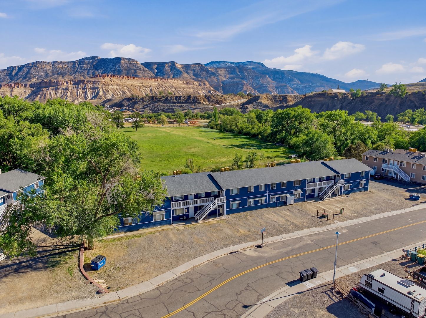 Palisade Condo: 939-951 Iowa Ave