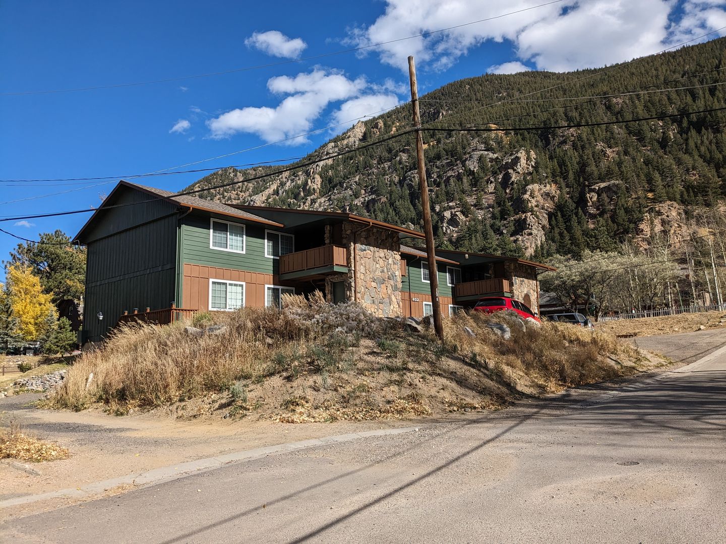 Georgetown Apartment: 402 Eleventh Street Unit 5