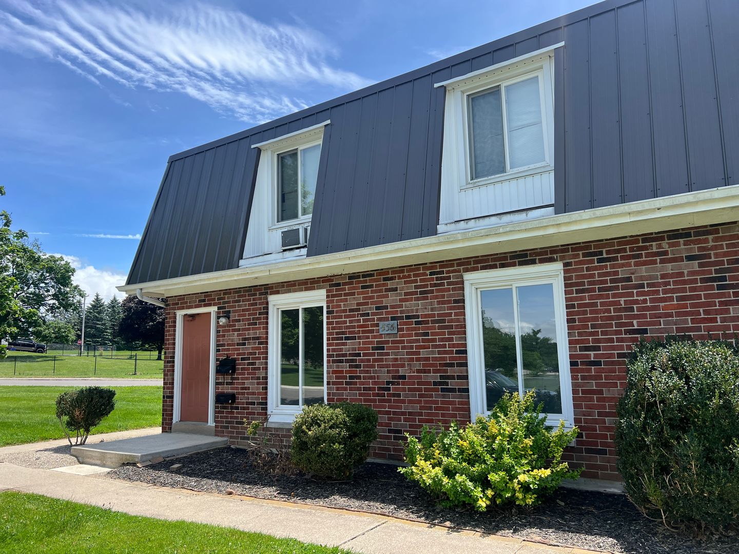 Bellefontaine Apartment: 556 E High St