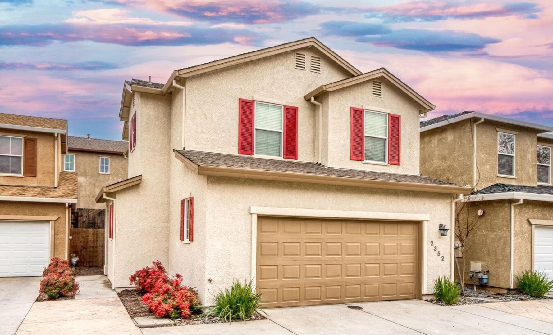 Redding House: 2352 La Villa Way