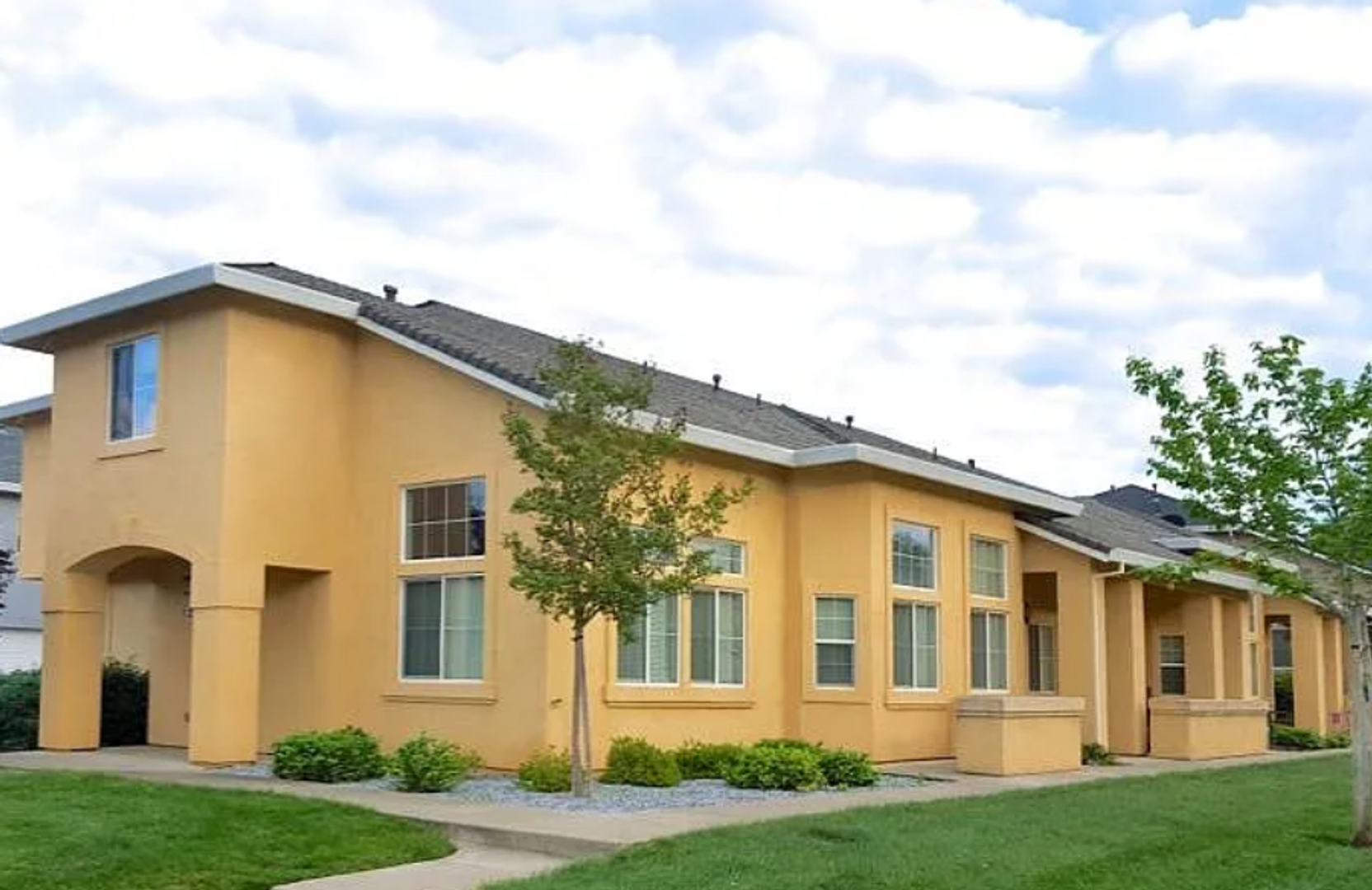Redding Apartment: 1263 Heavenly Oak Lane