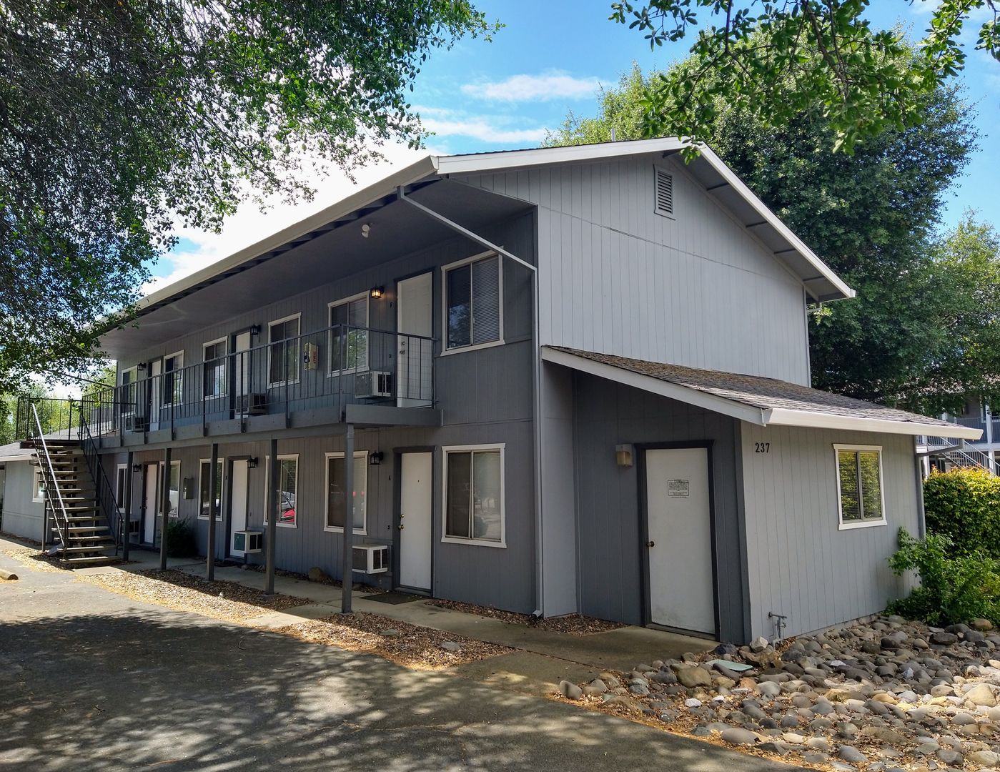 Redding Apartment: 237 Boulder Creek Dr