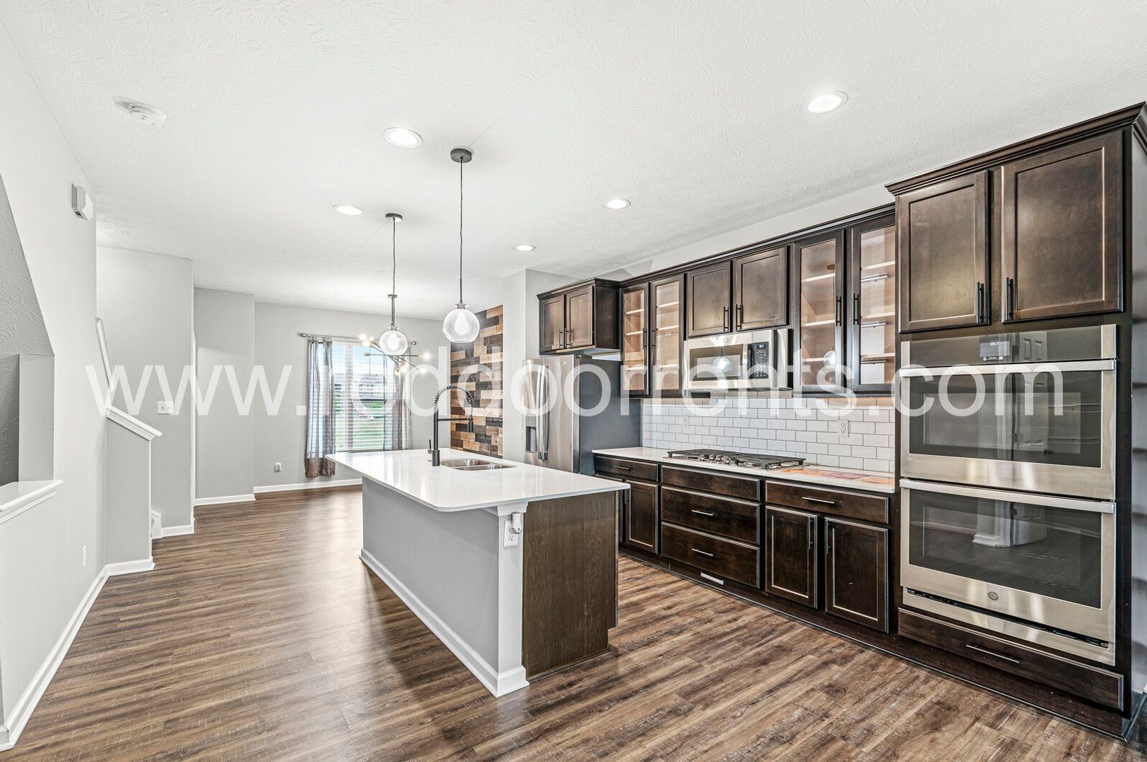 Indianapolis Townhome: 2936 W New York St.