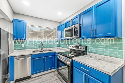 Spacious 3-Bed, 2-Bath Home | 1,590 Sq Ft | Includes Appliances! – photo 1