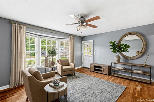 Charming 1,356 Square-Foot Home Near Butler University and Broad Ripple – photo 1