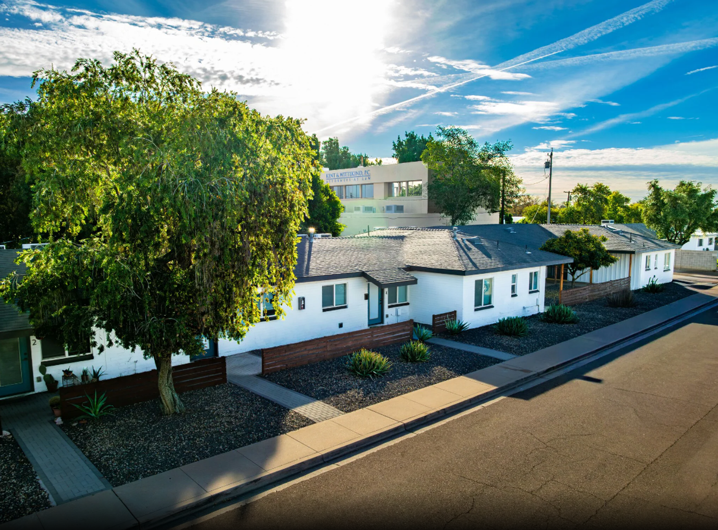 Phoenix Apartment: 825 E Missouri Ave