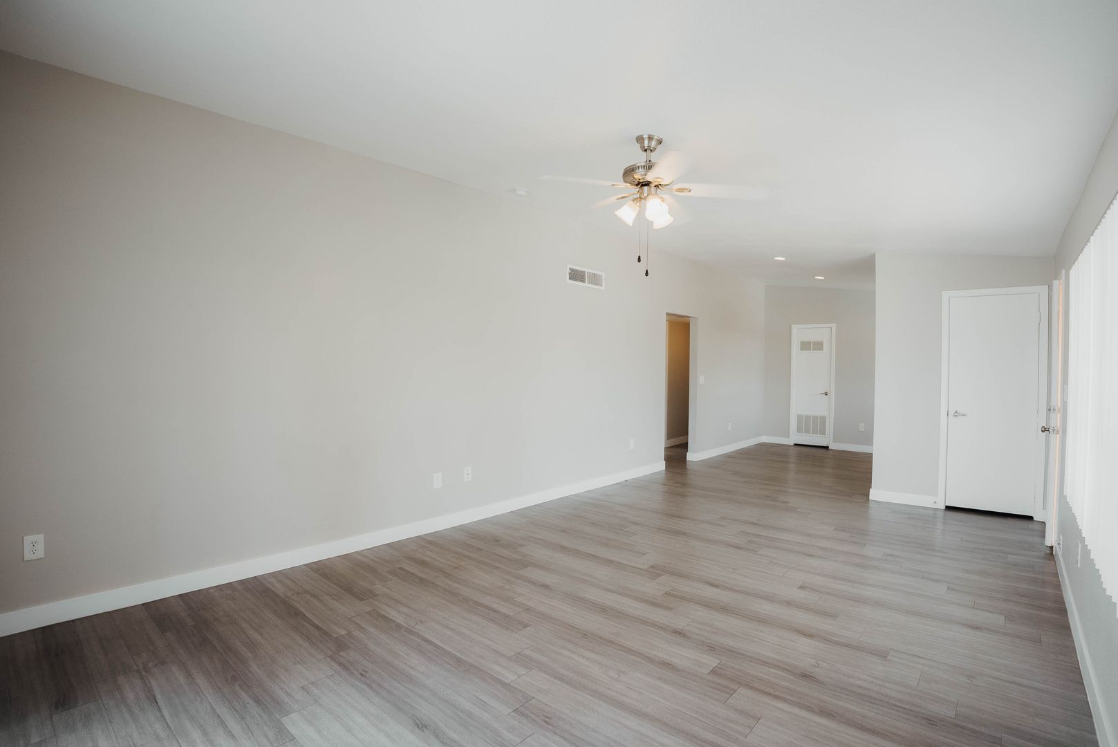 Phoenix Apartment: 6542 N 17th Ave