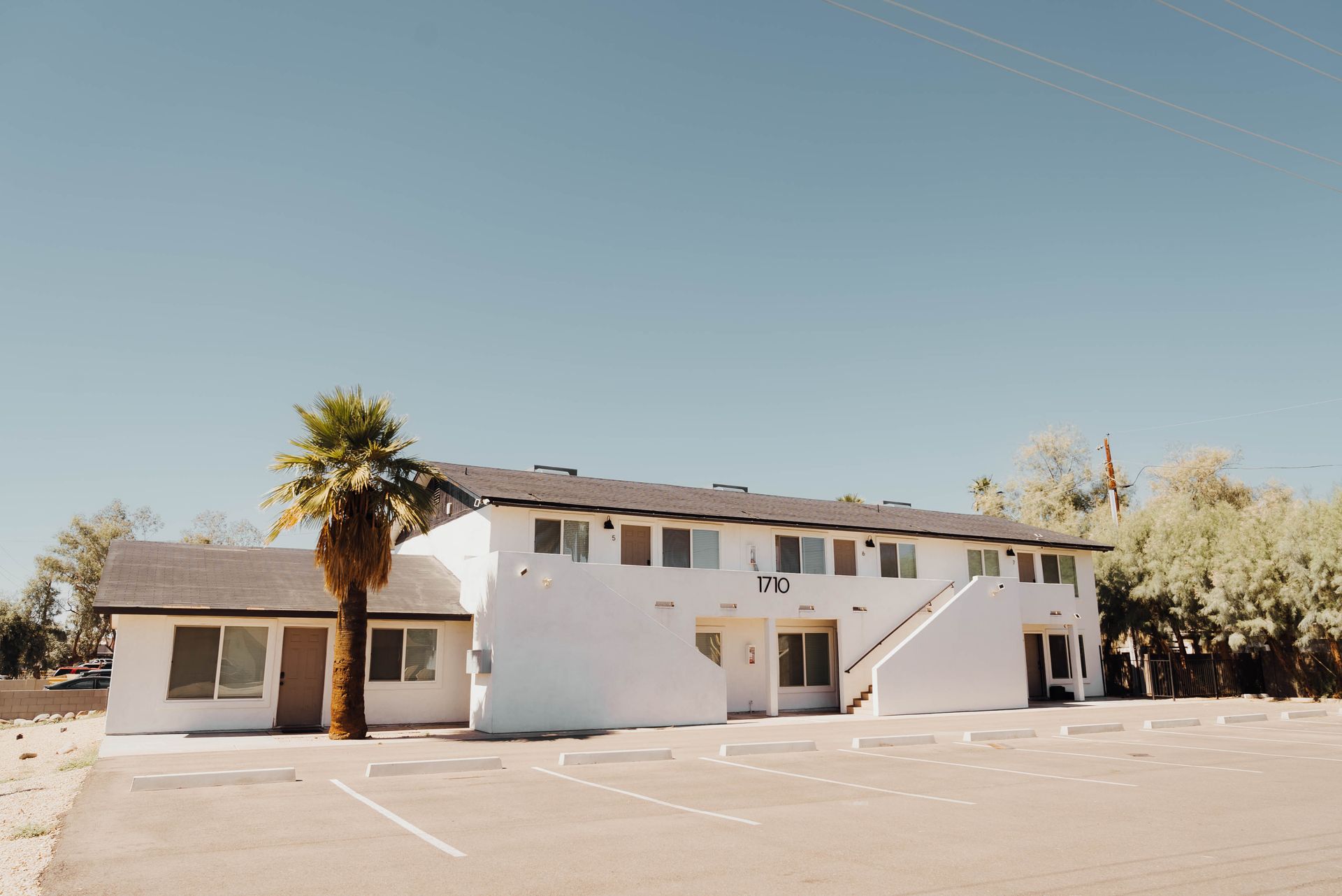 Phoenix Apartment: 1710 N 31st St