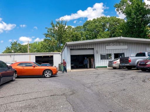 Auto Shop for Rent on Southern Avenue – Prime Location with High Traffic Exposure – photo 1