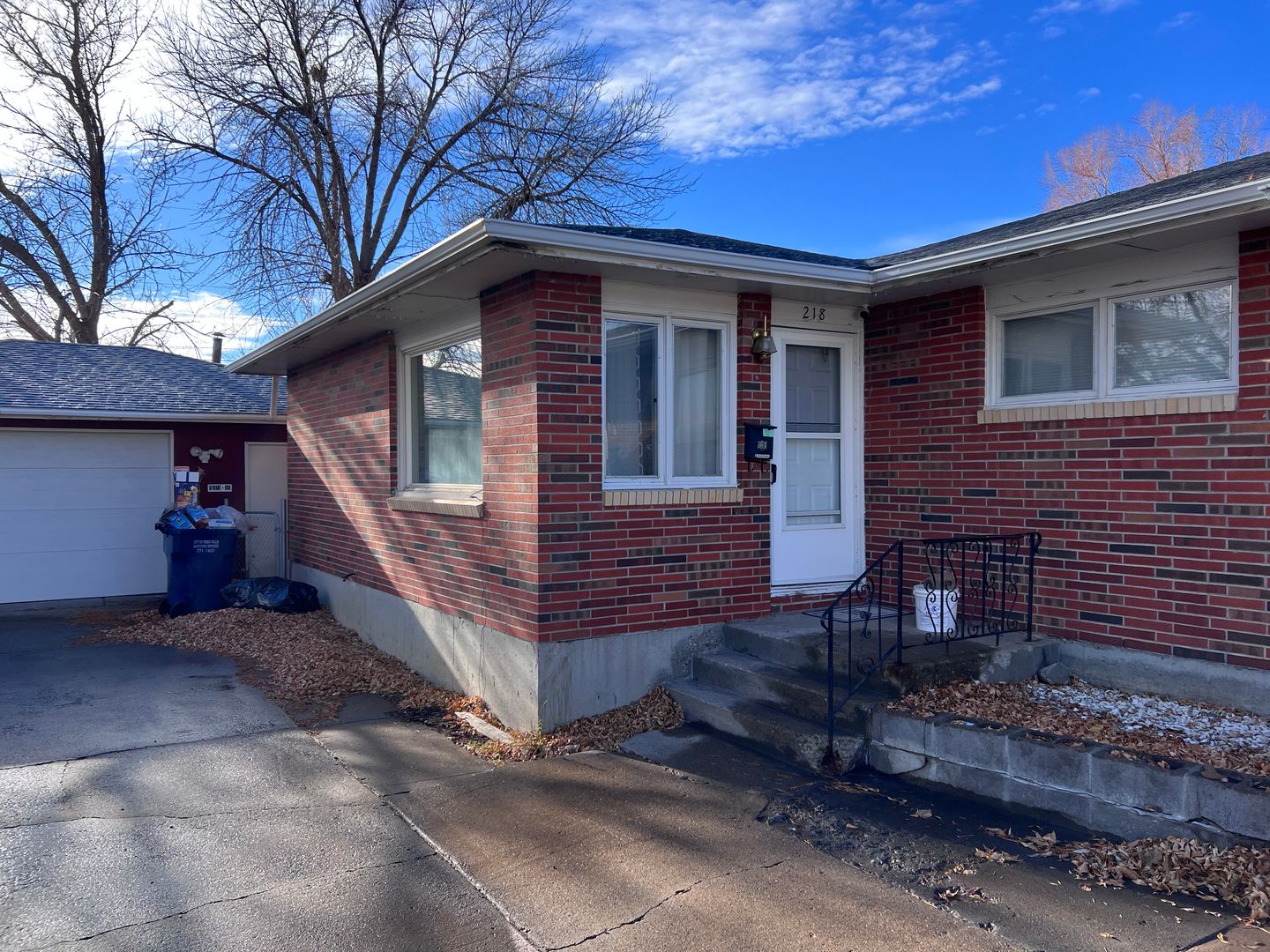 Great Falls House: 218 21st Ave NW Great Falls MT 59404