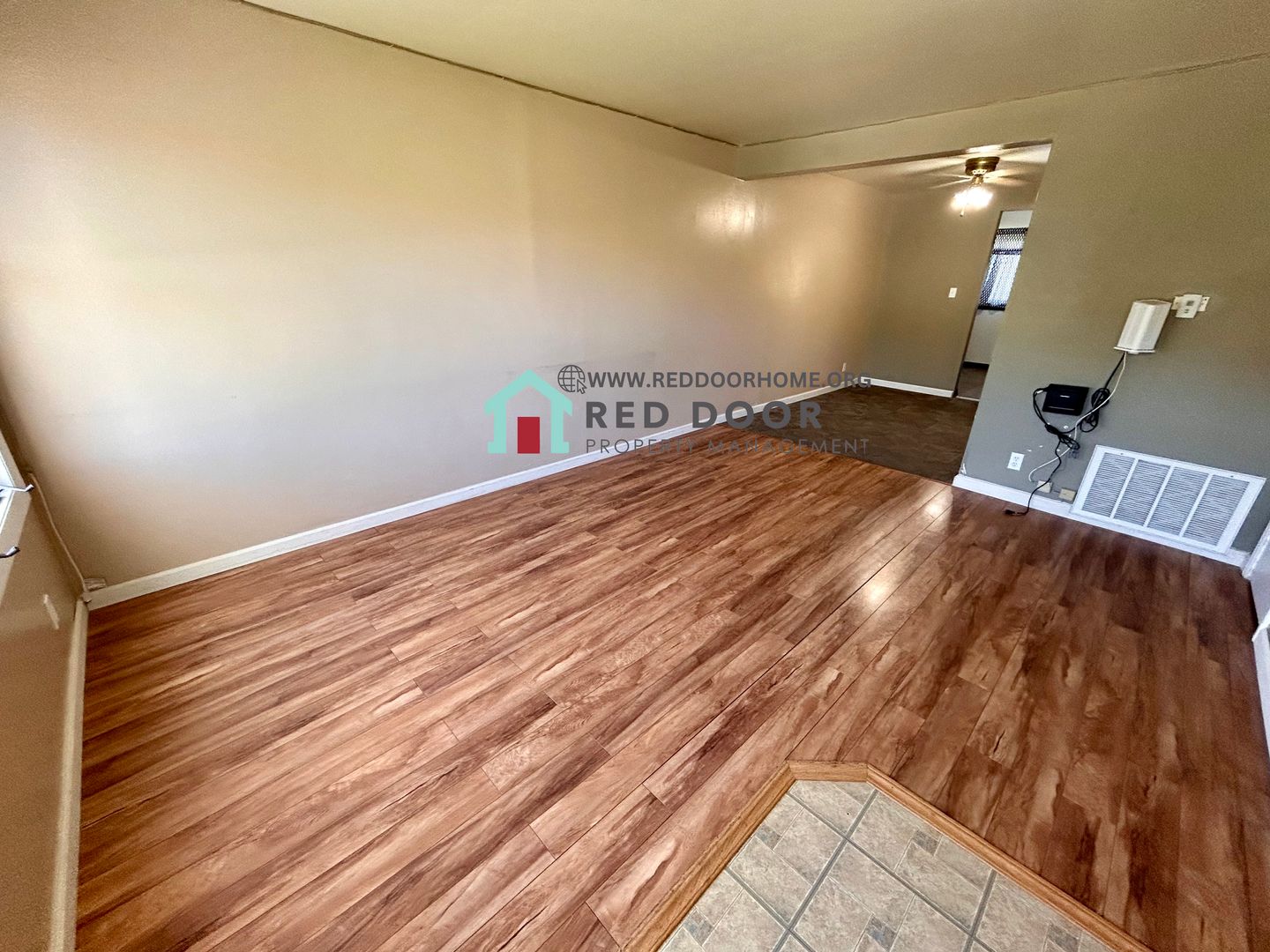 Sand Coulee Apartment: 712 Fields Rd