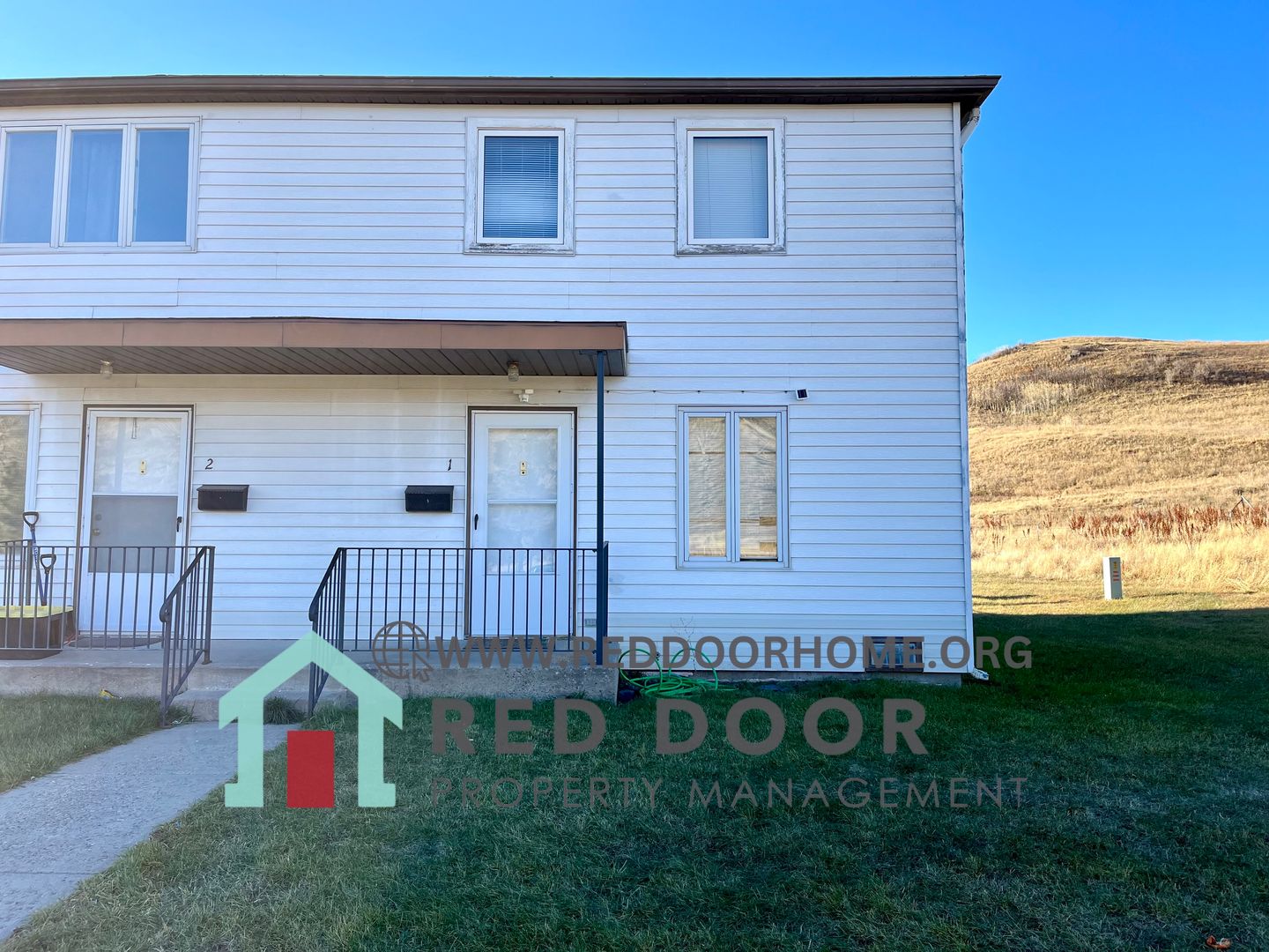 Sand Coulee Apartment: 712 Fields Rd