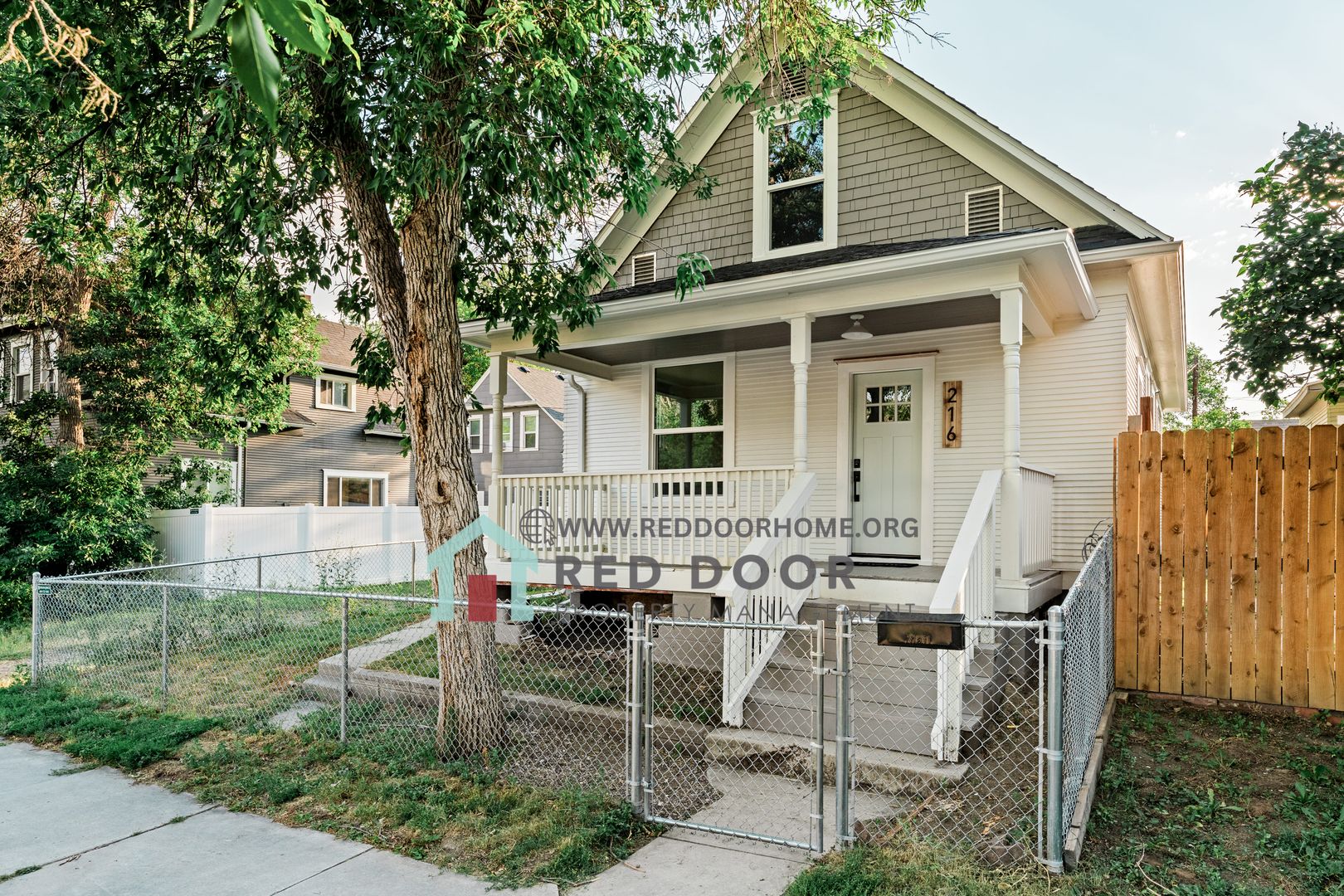 Great Falls House: 216 10th St S