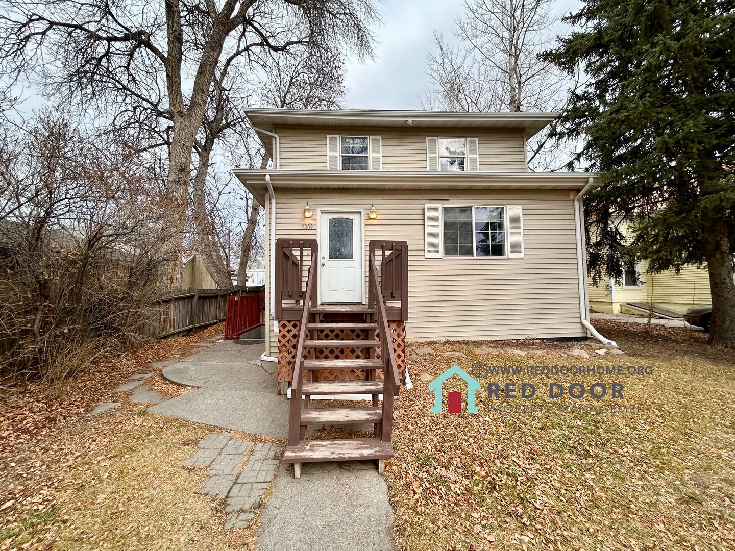 Great Falls Apartment: 1209 2nd Ave S