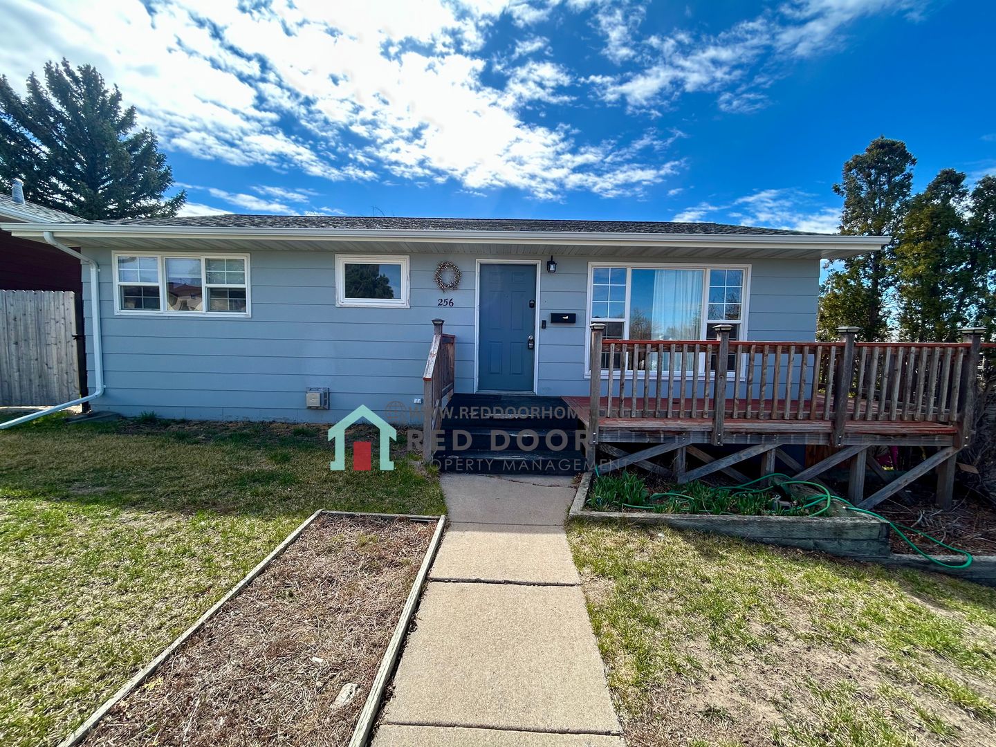 Great Falls House: 256 15th Ave S