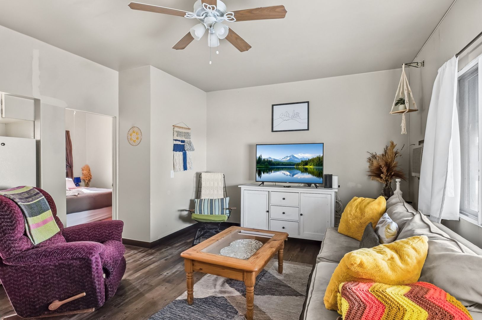 Great Falls Apartment: 418 19th St N