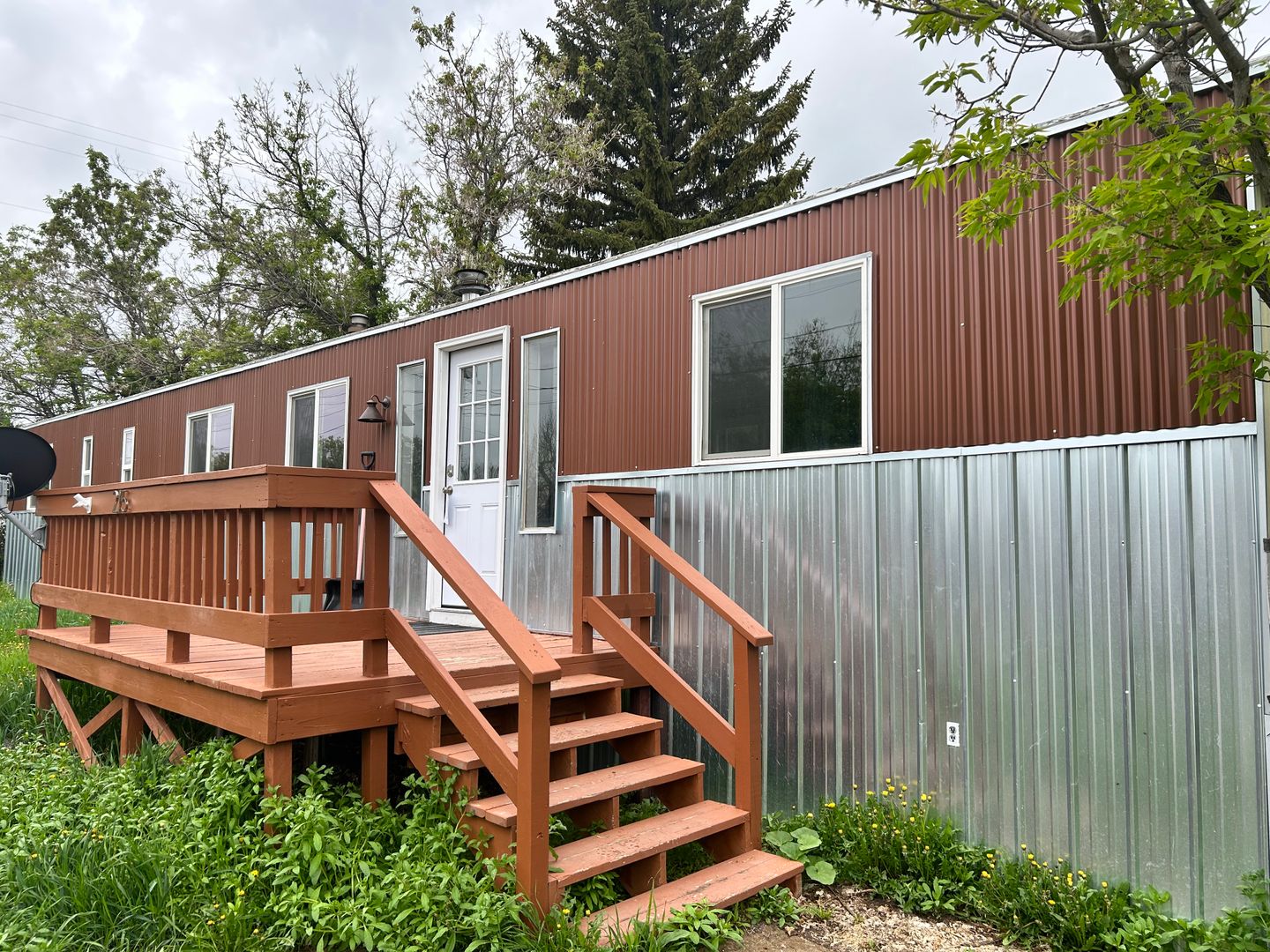 Cascade House: 215 1st Ave N