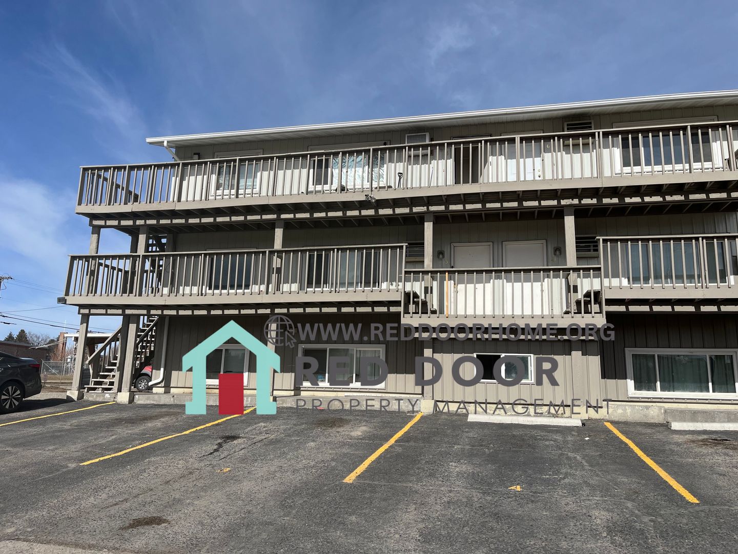 Great Falls Apartment: 2315 15th Ave S