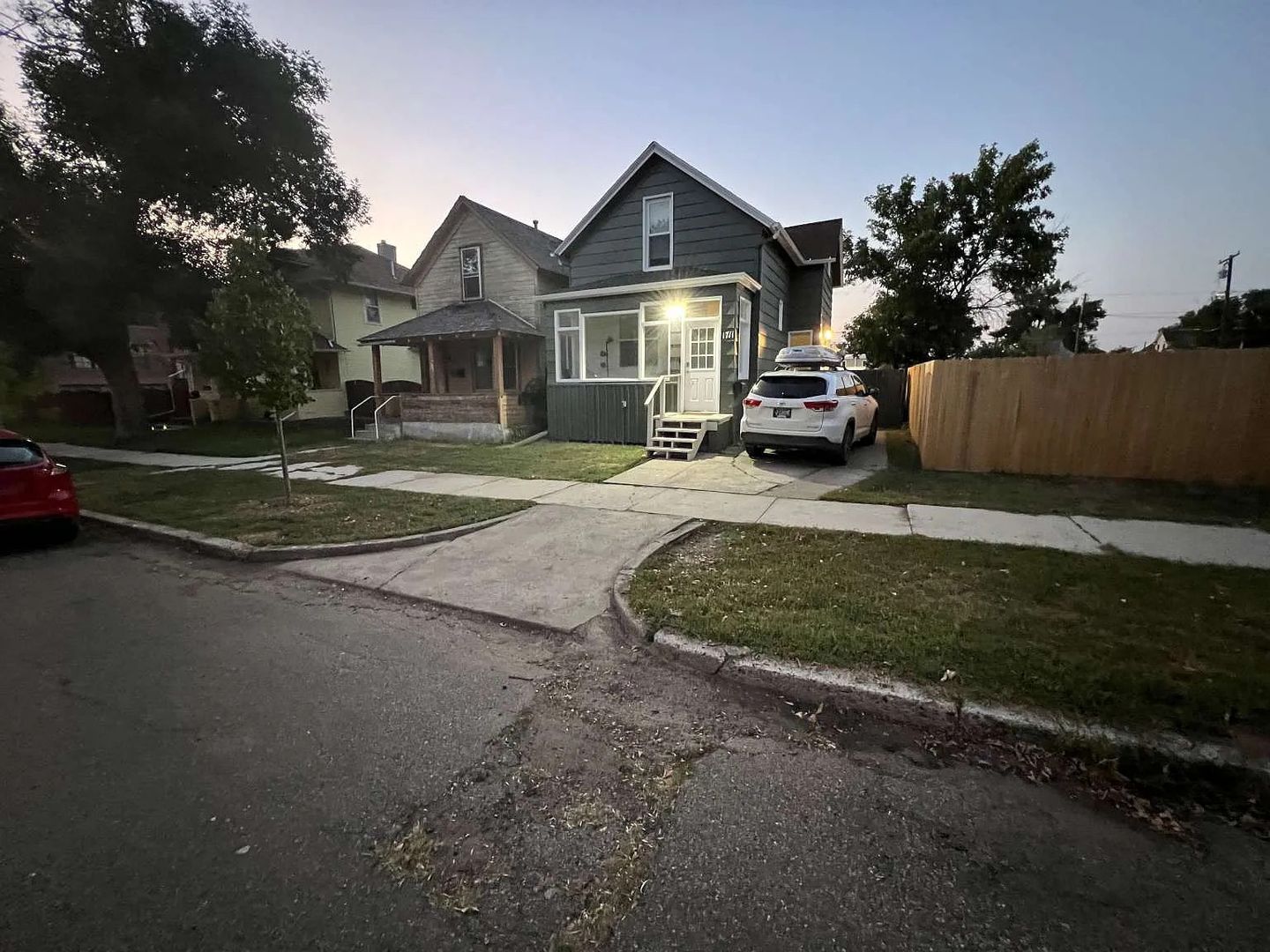 Great Falls House: 1711 6th Ave N, Great Falls