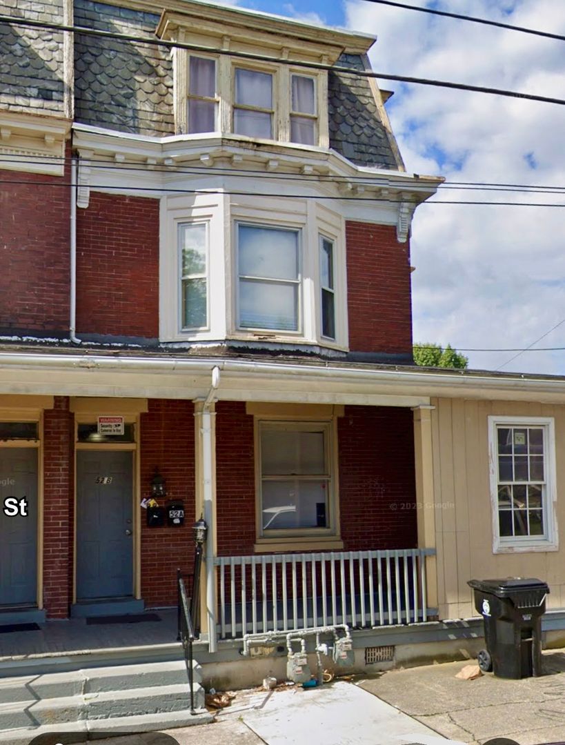 Harrisburg Apartment: 52 N 18th Street