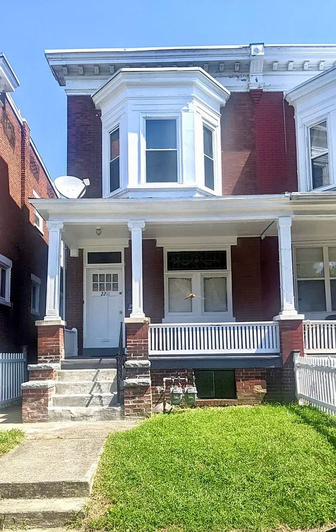 Harrisburg Apartment: 2211 N 4th Street