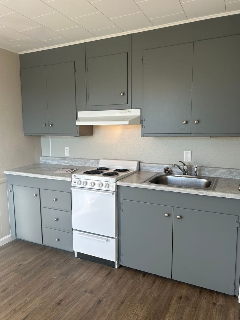 Quarryville Apartment: 115 State Street